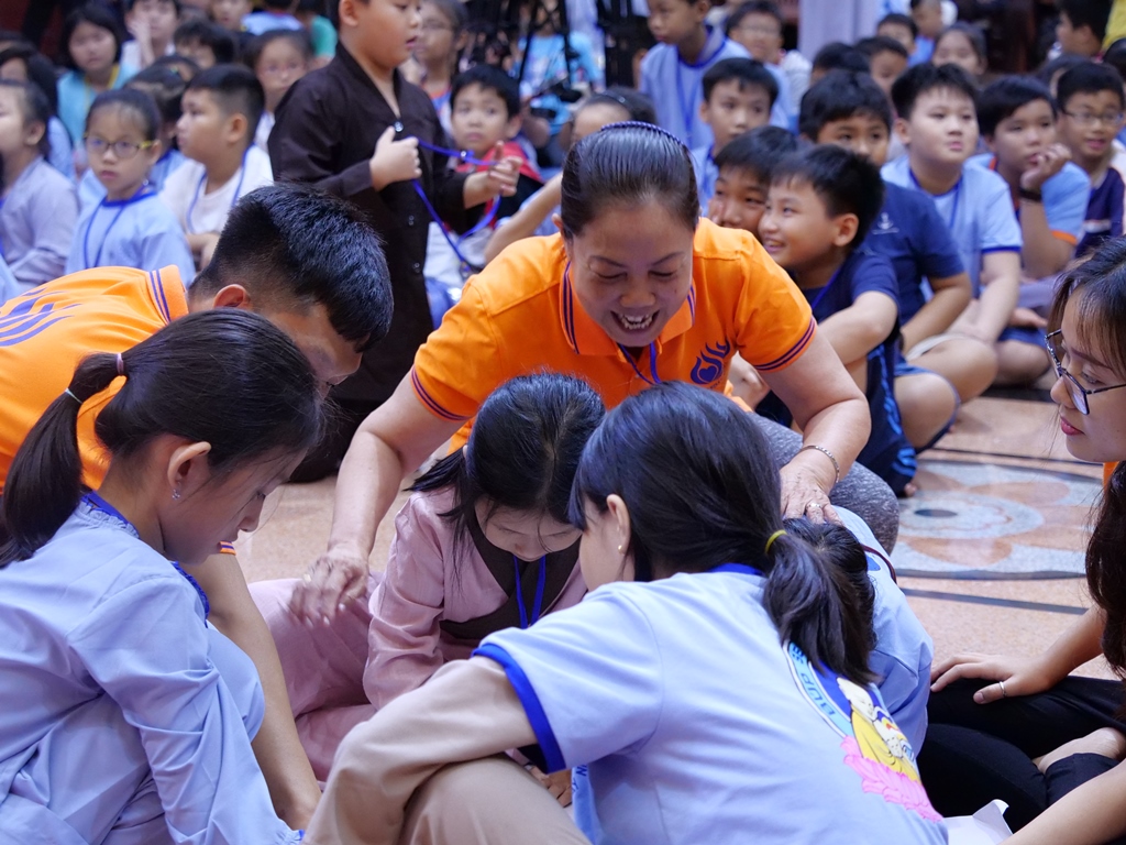 Chùa Giác Ngộ: Khoá tu “Búp Sen Từ Bi” - lần thứ 17 (23/06/2018)
