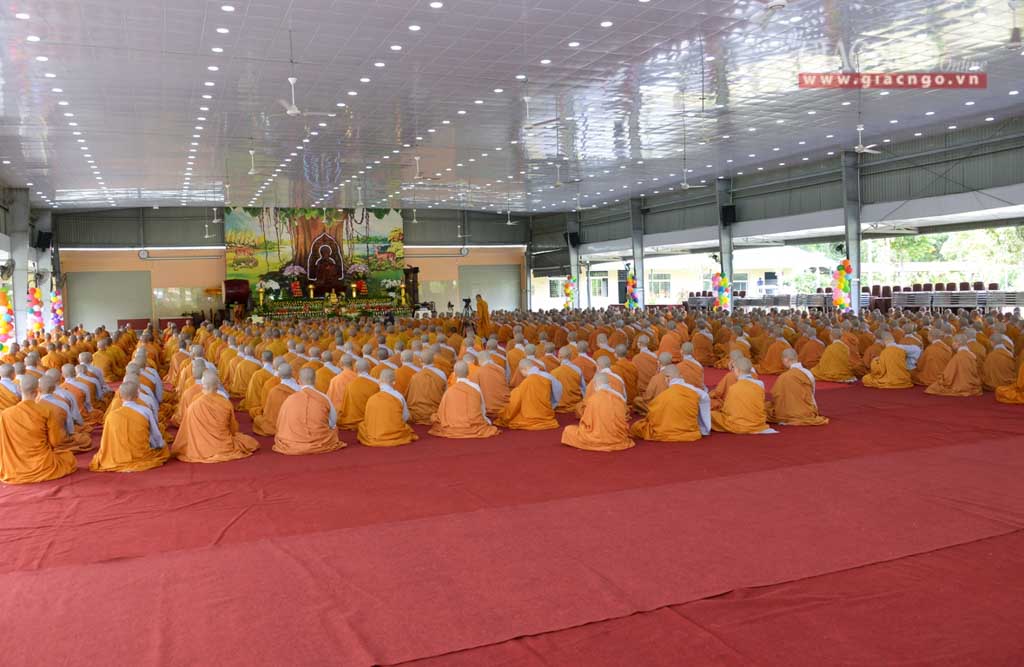 TP. HCM: Lễ mãn hạ tại cơ sở 2 Học viện Phật giáo VN