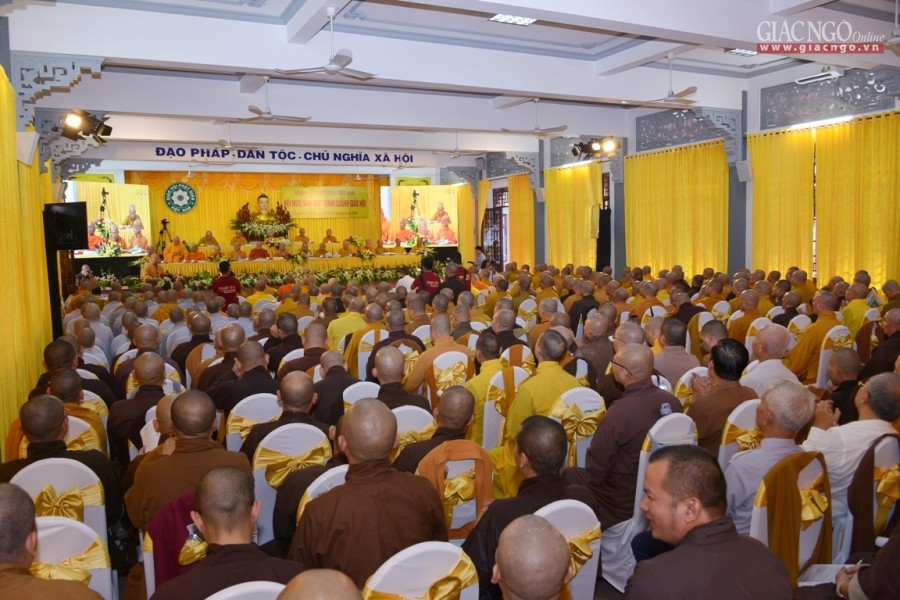 Bế mạc, trao chứng nhận khóa sinh hoạt hành chánh Giáo hội 2018