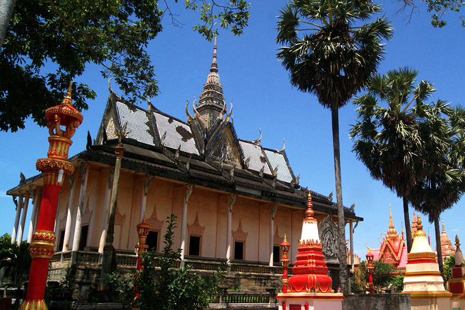 Ngôi chùa có kiến trúc Angkor ở Bạc Liêu