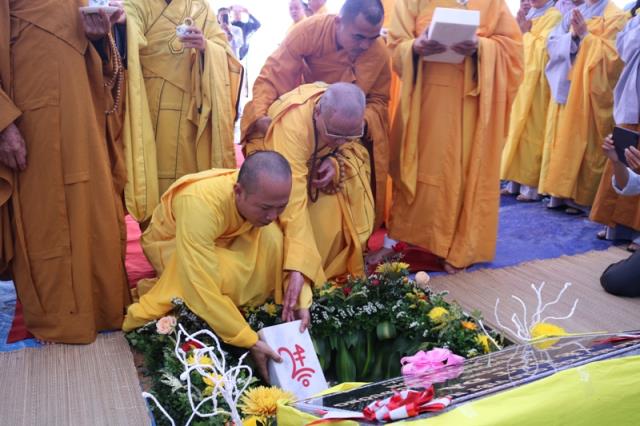 Chùa Hương Sơn hoàn nguyện ngôi chánh điện