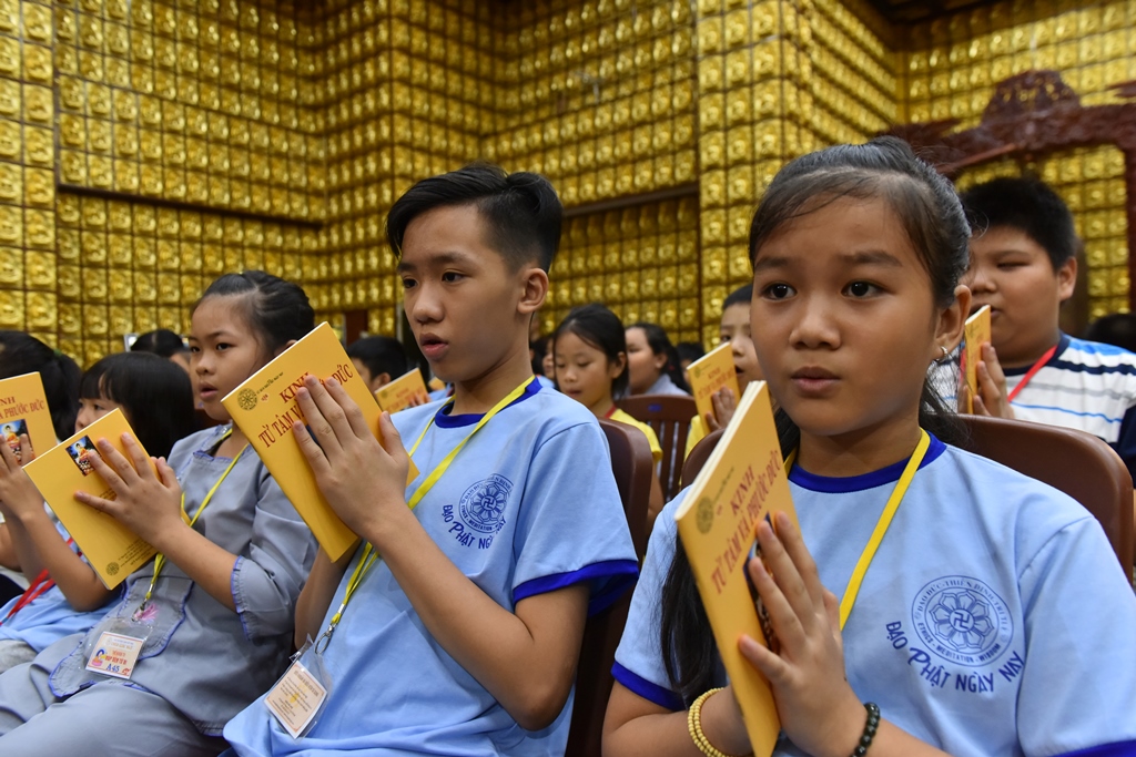 Chùa Giác Ngộ: Khoá tu “Búp Sen Từ Bi” - lần thứ 17 (23/06/2018)