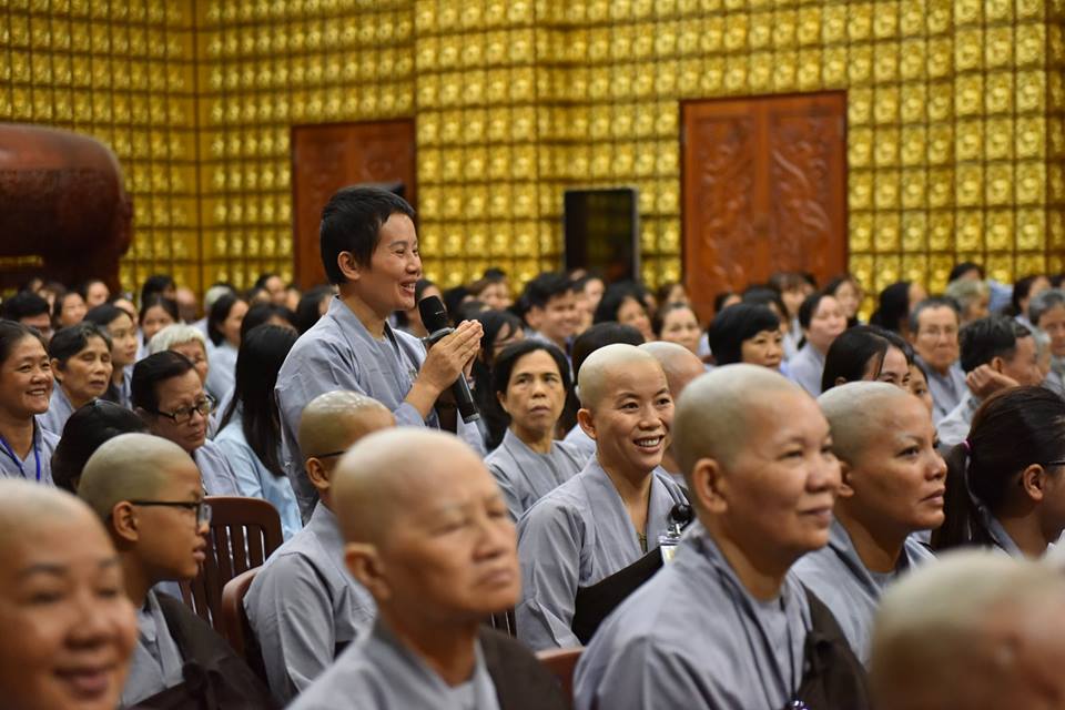 Lễ xuất gia - Ngày tu đầu tiên khóa tu &quot; Xuất gia gieo duyên kỳ 4 và khóa tu Thiền tứ niệm xứ kỳ 25 &quot;