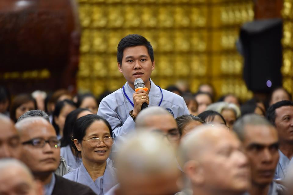 Lễ xuất gia - Ngày tu đầu tiên khóa tu &quot; Xuất gia gieo duyên kỳ 4 và khóa tu Thiền tứ niệm xứ kỳ 25 &quot;