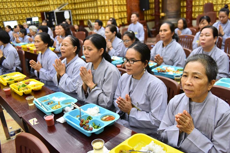 NGÀY TU THỨ 4 KHÓA TU XUẤT GIA GIEO DUYÊN 4