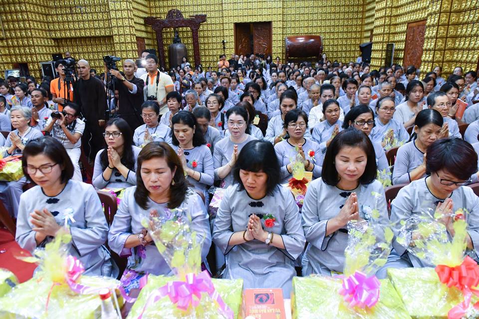 Đại lễ Vu Lan và cúng dường pháp y chùa Giác Ngộ (24-08-2018)