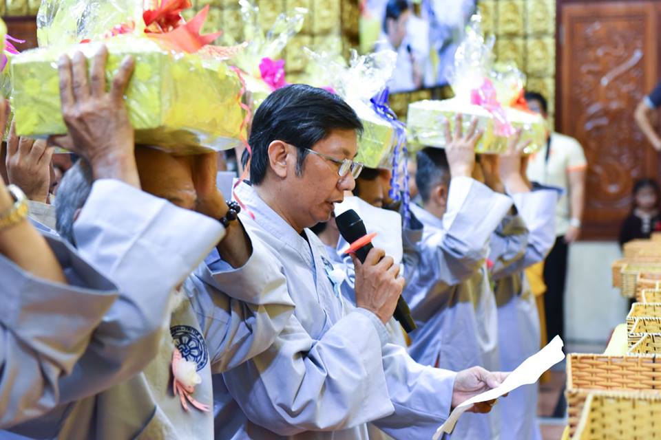Đại lễ Vu Lan và cúng dường pháp y chùa Giác Ngộ (24-08-2018)