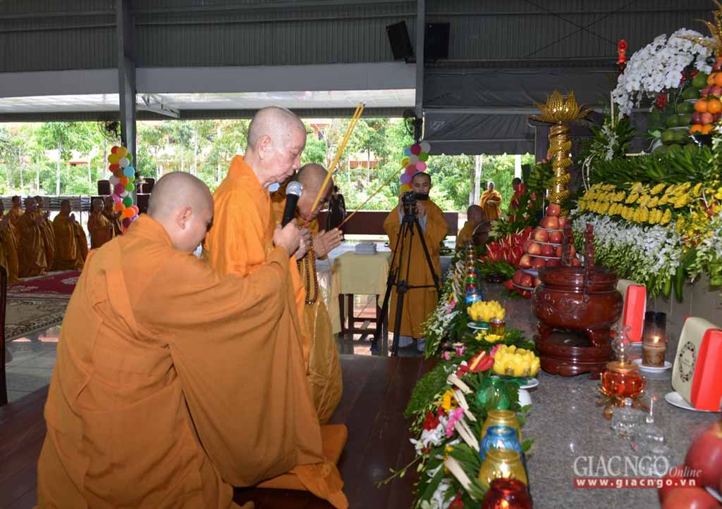 TP. HCM: Lễ mãn hạ tại cơ sở 2 Học viện Phật giáo VN