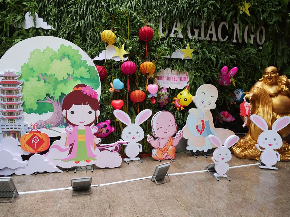 Đêm hội trăng rằm - Tết Trung Thu tại chùa Giác Ngộ với chủ đề: &quot; Trung Thu Yêu Thương&quot; (24/09/2018)