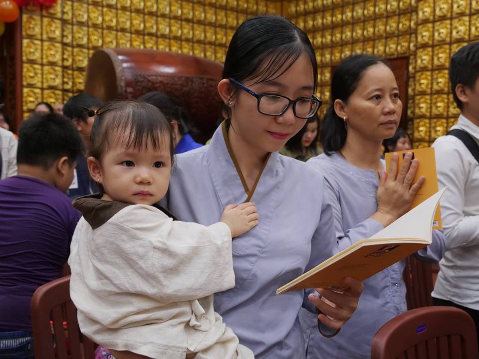 Đêm hội trăng rằm - Tết Trung Thu tại chùa Giác Ngộ với chủ đề: &quot; Trung Thu Yêu Thương&quot; (24/09/2018)