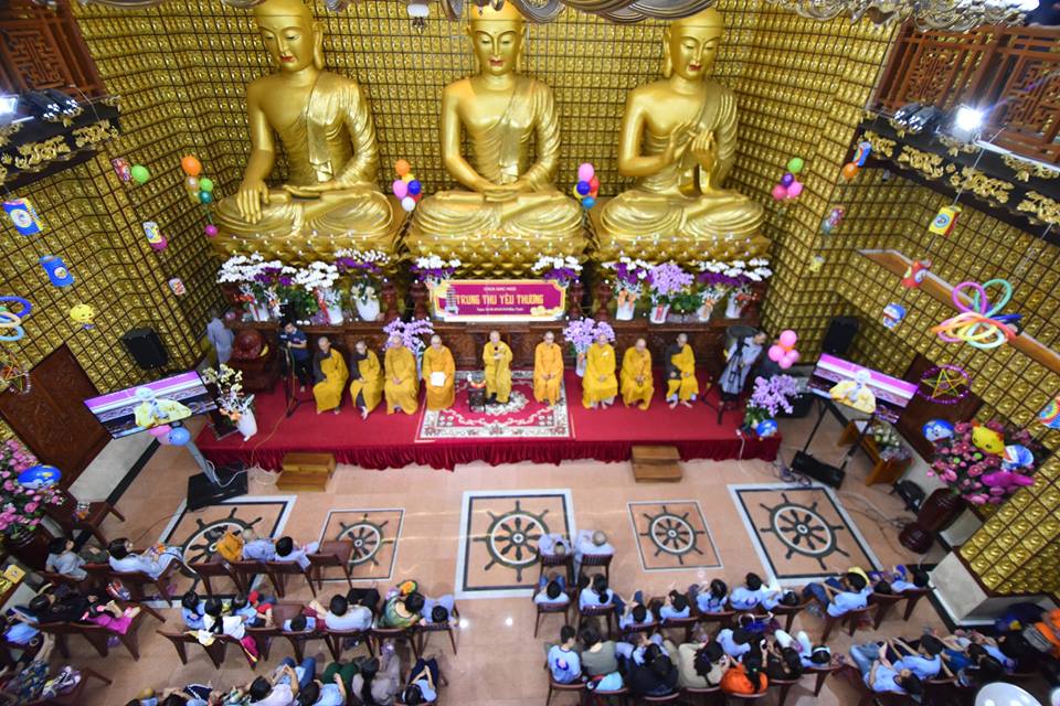 Đêm hội trăng rằm - Tết Trung Thu tại chùa Giác Ngộ với chủ đề: &quot; Trung Thu Yêu Thương&quot; (24/09/2018)