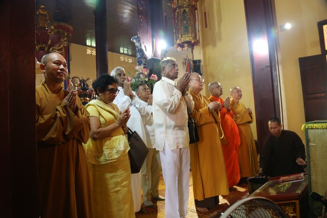 GHPGVN đón tiếp đoàn Bộ Phật giáo Sri Lanka