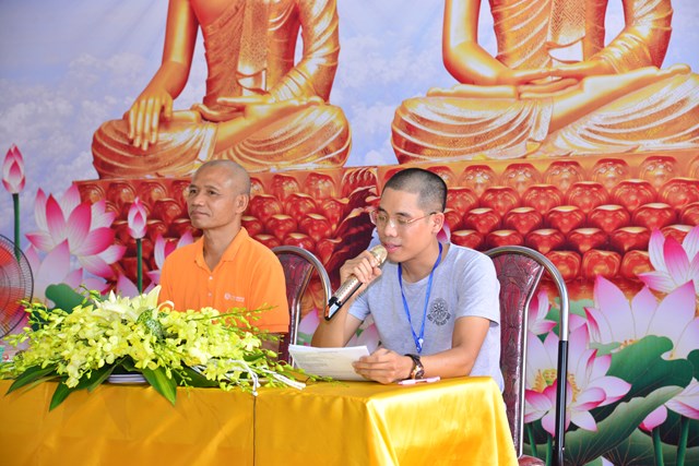 Hải Phòng: TS. Nguyễn Mạnh Hùng giao lưu tại khóa tu Tuổi trẻ hướng Phật