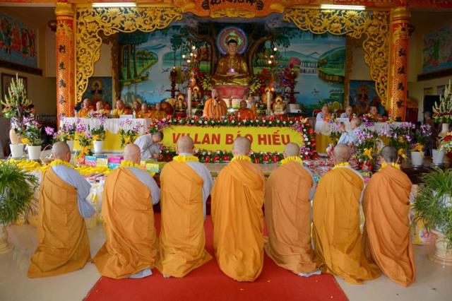 Cà Mau: Trường hạ Kim Sơn bế giảng khóa An cư PL.2562