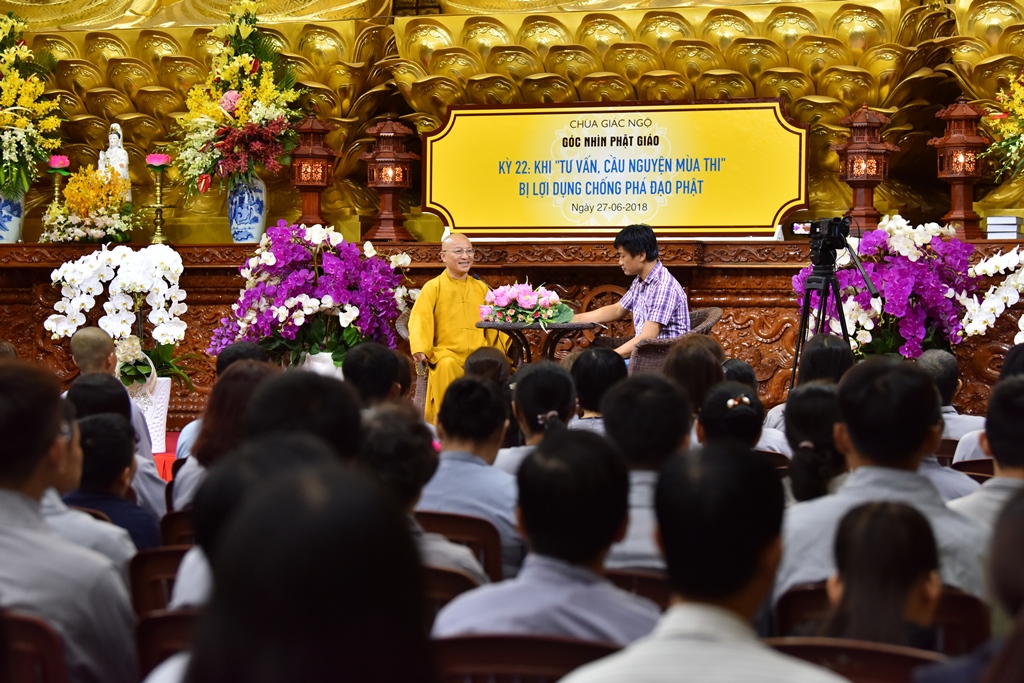 CHÙA GIÁC NGỘ: Lễ Sám hối &amp; Thuyết giảng TT.Thích Nhật Từ (27/06/2018) Talkshow: Góc Nhìn Phật Giáo - kỳ 22  KHI “TƯ VẤN, CẦU NGUYỆN MÙA THI” BỊ LỢI DỤNG CHỐNG PHÁ ĐẠO PHẬT