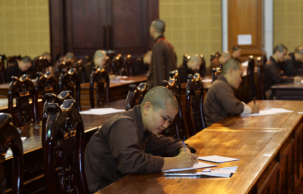 Hà Nội: Thi tuyển hệ Thạc sĩ - Tiến sĩ Phật học khóa I
