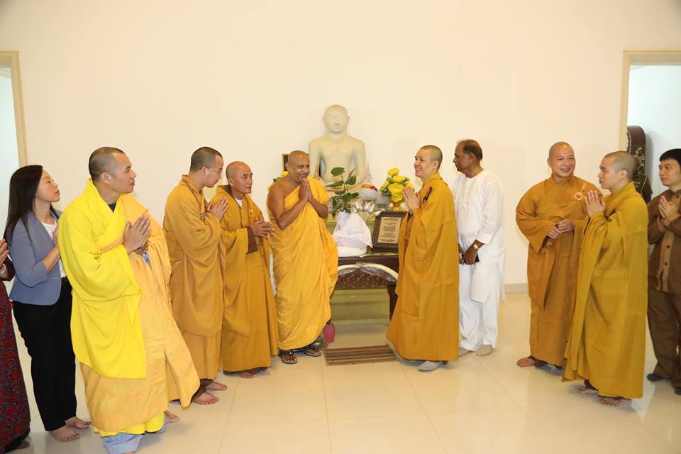 Lễ cung đón và trồng cây Bồ Đề từ Sri Lanka về Chùa Tam Chúc Hà Nam