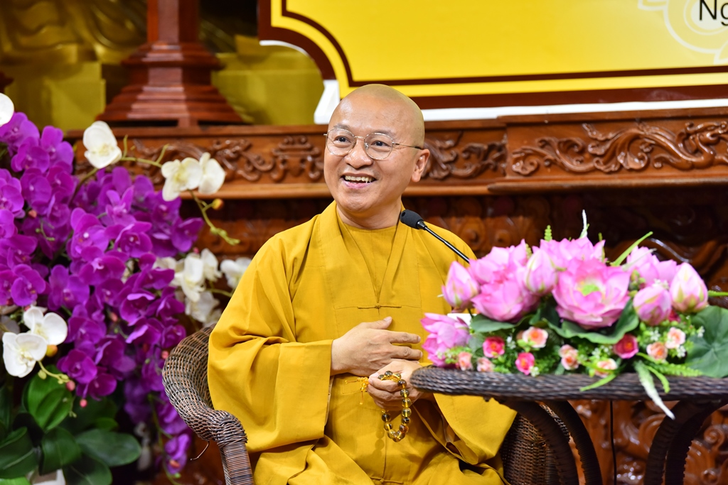 CHÙA GIÁC NGỘ: Lễ Sám hối &amp; Thuyết giảng TT.Thích Nhật Từ (27/06/2018) Talkshow: Góc Nhìn Phật Giáo - kỳ 22  KHI “TƯ VẤN, CẦU NGUYỆN MÙA THI” BỊ LỢI DỤNG CHỐNG PHÁ ĐẠO PHẬT