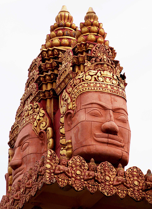 Ngôi chùa có kiến trúc Angkor ở Bạc Liêu