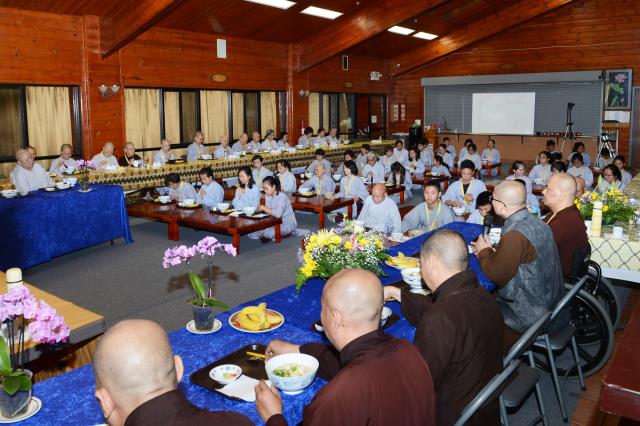 Tu viện Kim Sơn,California (Hoa Kỳ) trang nghiêm tổ chức lễ xuất gia gieo duyên 2018