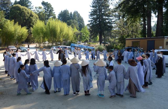 Tu viện Kim Sơn,California (Hoa Kỳ) trang nghiêm tổ chức lễ xuất gia gieo duyên 2018