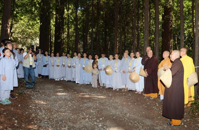 Tu viện Kim Sơn,California (Hoa Kỳ) trang nghiêm tổ chức lễ xuất gia gieo duyên 2018