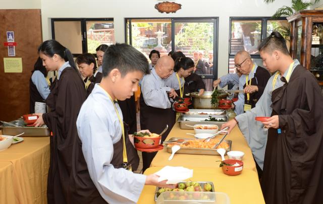 Tu viện Kim Sơn,California (Hoa Kỳ) trang nghiêm tổ chức lễ xuất gia gieo duyên 2018
