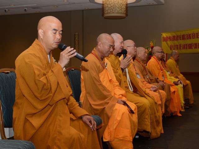 Khai Mạc Khóa Tu Học Phật Pháp Bắc Mỹ Lần 8  Tại Thành Phố Honolulu Xinh Đẹp