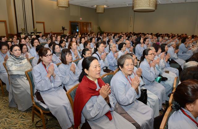 Khai Mạc Khóa Tu Học Phật Pháp Bắc Mỹ Lần 8  Tại Thành Phố Honolulu Xinh Đẹp