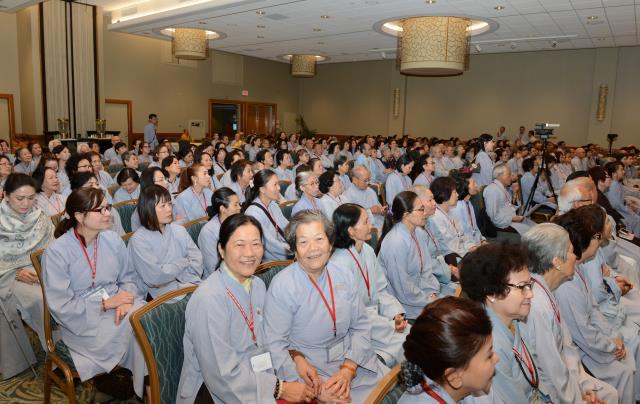 Khai Mạc Khóa Tu Học Phật Pháp Bắc Mỹ Lần 8  Tại Thành Phố Honolulu Xinh Đẹp