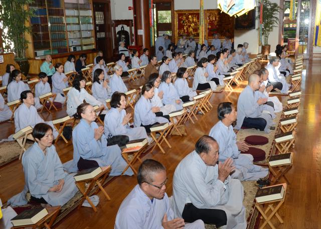 Trang nghiêm lễ an vị tôn tượng Bồ Tát Quán Thế Âm và Bồ Tát Di Lặc tại chùa Đức Viên,San Jose (Hoa Kỳ)