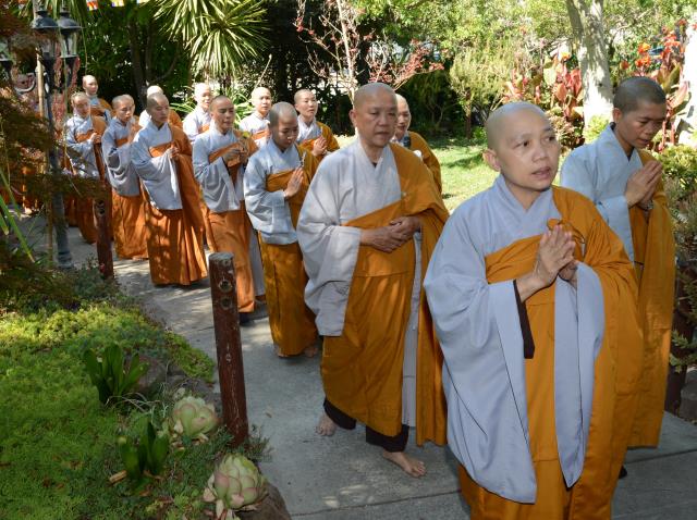 Trang nghiêm lễ an vị tôn tượng Bồ Tát Quán Thế Âm và Bồ Tát Di Lặc tại chùa Đức Viên,San Jose (Hoa Kỳ)