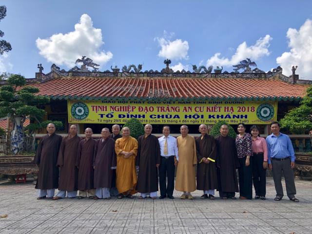 Bình Dương : Ban tôn giáo thăm Các Trường Hạ Tỉnh Bình Dương Nhân Mùa An Cư Kiết Hạ Pl. 2562