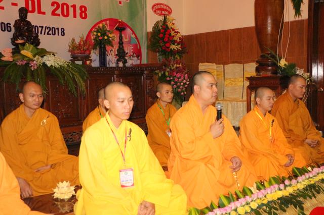Xúc động đêm thắp nến tri ân tại khóa tu mùa hè “Đức Phật Trong Con” năm 2018