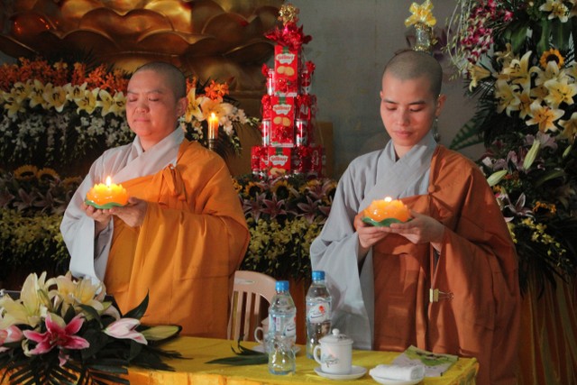 Khóa tu mùa hè: Đêm tri ân cha mẹ - chùa Từ Xuyên