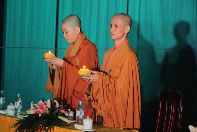 Khóa tu mùa hè: Đêm tri ân cha mẹ - chùa Từ Xuyên
