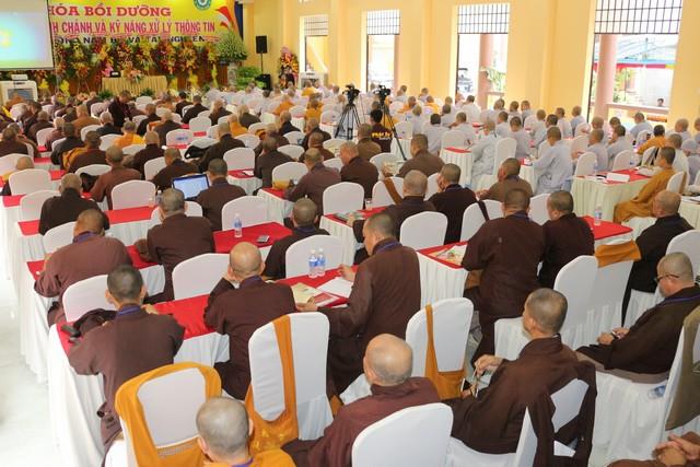 Bình Dương: Dấu ấn khóa bồi dưỡng nghiệp vụ hành chính và kỹ năng xử lý thông tin