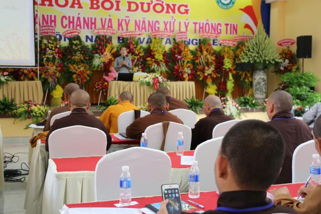 Bình Dương: Dấu ấn khóa bồi dưỡng nghiệp vụ hành chính và kỹ năng xử lý thông tin