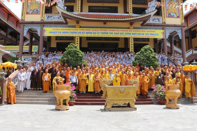 Bình Dương: Dấu ấn khóa bồi dưỡng nghiệp vụ hành chính và kỹ năng xử lý thông tin