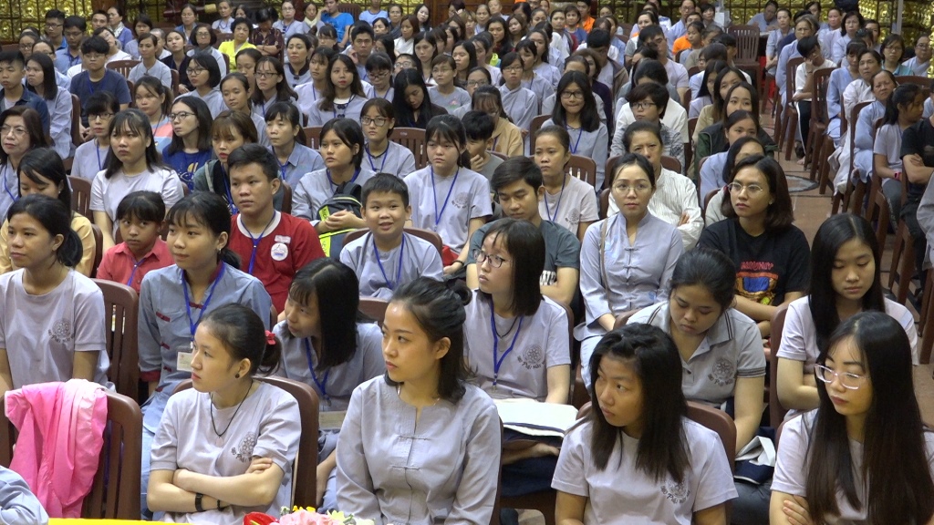 Chùa Giác Ngộ: Khoá tu Ngày An Lạc &amp; Tuổi Trẻ Hướng Phật - lần thứ 47 (24/06/2018) Vấn đáp Phật pháp - TT. Thích Nhật Từ