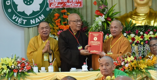 Ban Từ thiện Xã hội T.Ư ra mắt nhân sự nhiệm kỳ VIII (2017-2022)