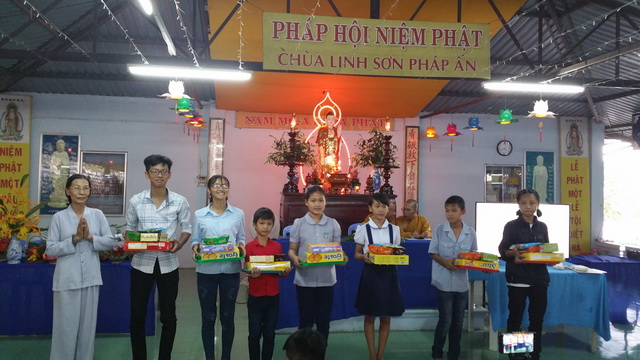 Khóa tu mùa hè lần 10 tại chùa Linh Sơn Pháp Ấn