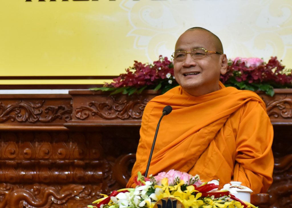 Chùa Giác Ngộ: Khoá tu Ngày An Lạc &amp; Tuổi Trẻ Hướng Phật - lần thứ 47 (24/06/2018) Vấn đáp Phật pháp - TT. Thích Nhật Từ