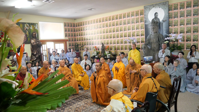 Khai mạc triển lãm ảnh thành tựu ngành Hoằng pháp
