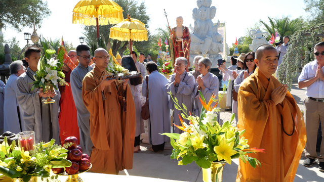 Khai mạc triển lãm ảnh thành tựu ngành Hoằng pháp