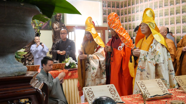 Khai mạc triển lãm ảnh thành tựu ngành Hoằng pháp