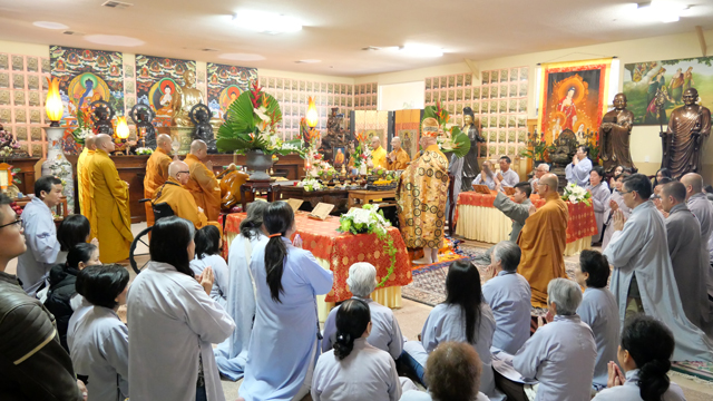 Khai mạc triển lãm ảnh thành tựu ngành Hoằng pháp