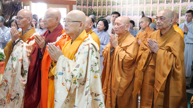 Khai mạc triển lãm ảnh thành tựu ngành Hoằng pháp