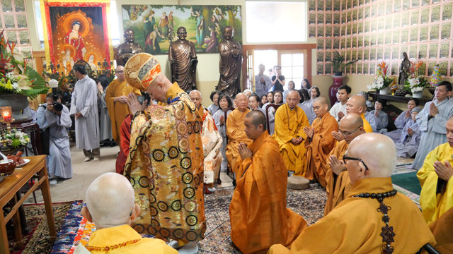 Khai mạc triển lãm ảnh thành tựu ngành Hoằng pháp