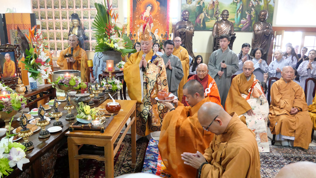 Khai mạc triển lãm ảnh thành tựu ngành Hoằng pháp
